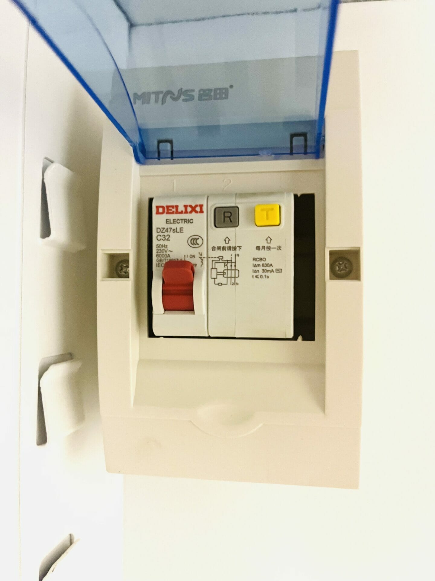 e-RIDES Fire Resistant charging cabinet control panel
