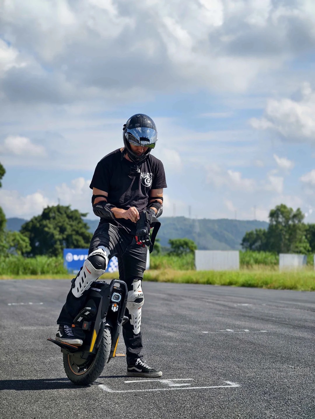 Inmotion P6