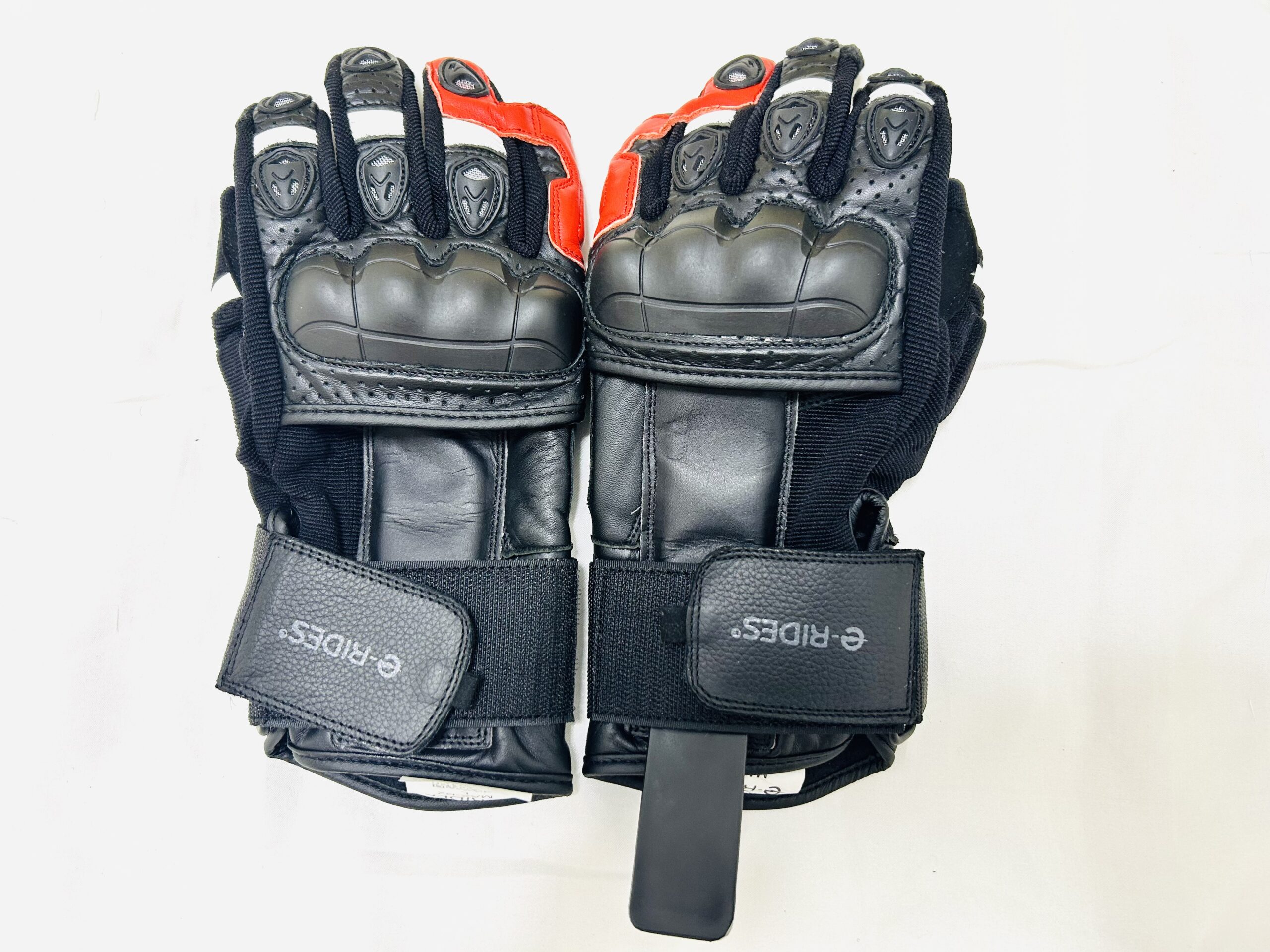 Max P3 Ronin Full Finger Gloves Front View -available in Japan